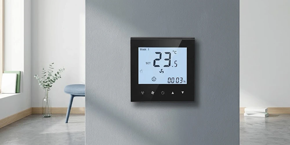 HTW-WF11-ECNW remote thermostat wall installation scene with wifi control in modern room