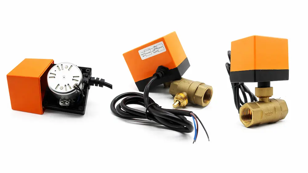 HTW-EG motorized ball valve multi-angle display showing brass body and electric actuator details for HVAC control
